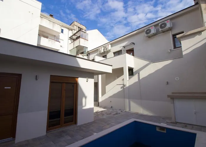Villa Diamond